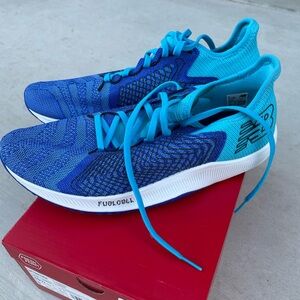 New Balance  MTM POBK Men’s size 10.5 Running Shoes